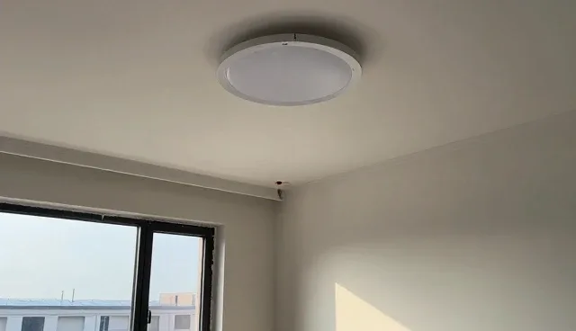 住宅精装修窗帘使用中的常见问题与维护技巧